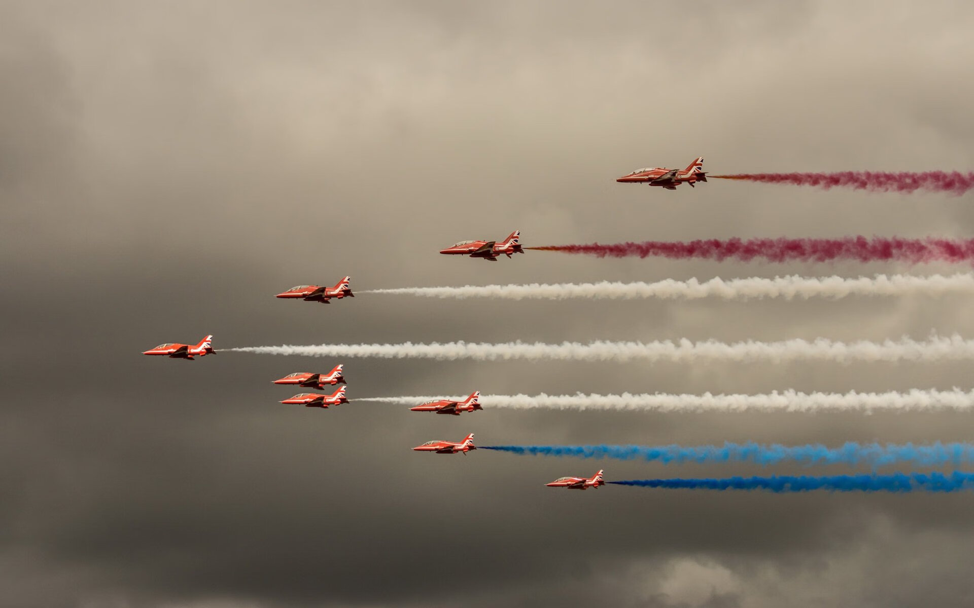 开云体育app-高密度比赛中体能教练角色是否被低估,健身高密度 第3张 开云体育app-高密度比赛中体能教练角色是否被低估,健身高密度 第3张